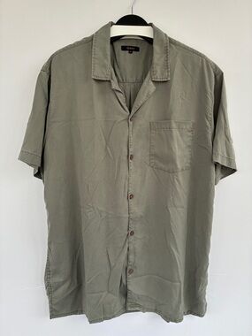 Quince Men's Vintage Wash Tencel Camp Shirt Short-Sleeve Button-Down Green XL